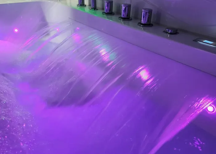 New! Warsaw Luxury Apartment With Jacuzzi And Total Relax - Warszawski Luksus Jacuzzi I Totalny Relaks!