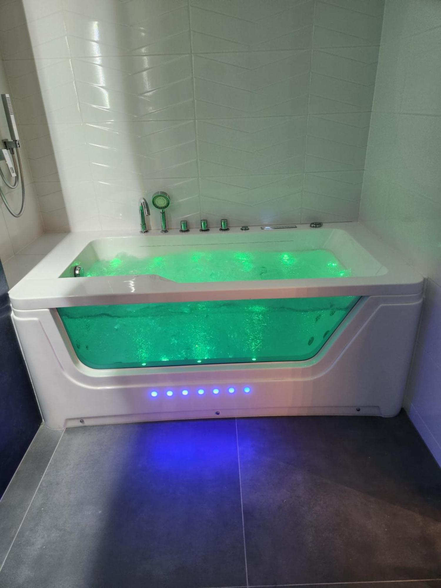 New! Luxury With Jacuzzi And Total Relax - Warszawski Luksus Jacuzzi I Totalny Relaks! Apartament Warszawa